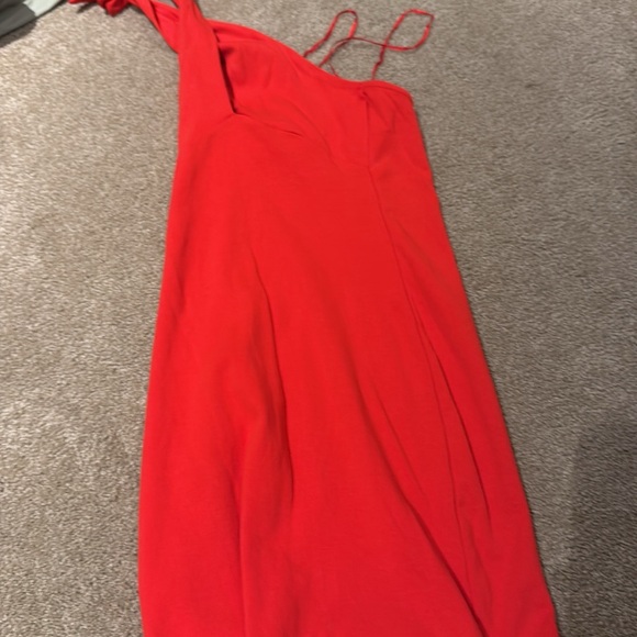 Red zara dress - Picture 2 of 3